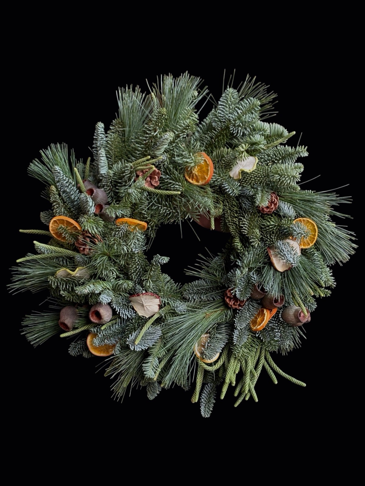 Coronita de Craciun din brad natural cu portocale si pere uscate cu livrare gratuita in Oradea.