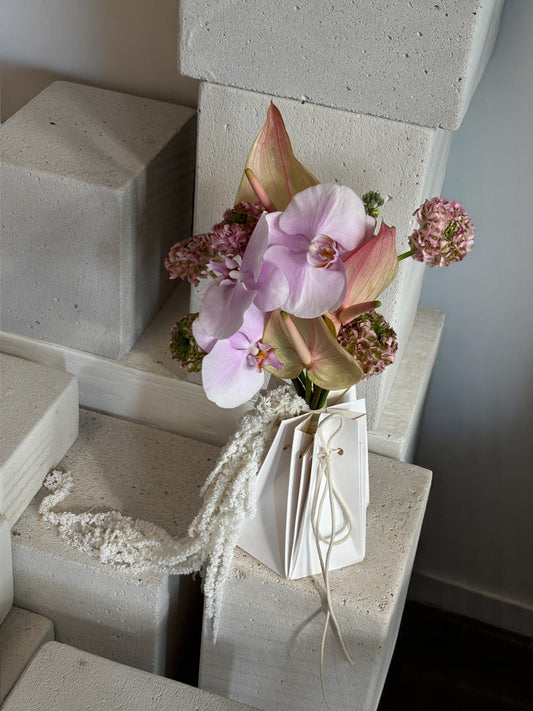 buchet mireasa orhidee phalaenopsis flori oradea florarie trava atelier